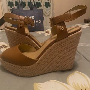 New Michael Kors espadrilles wedges